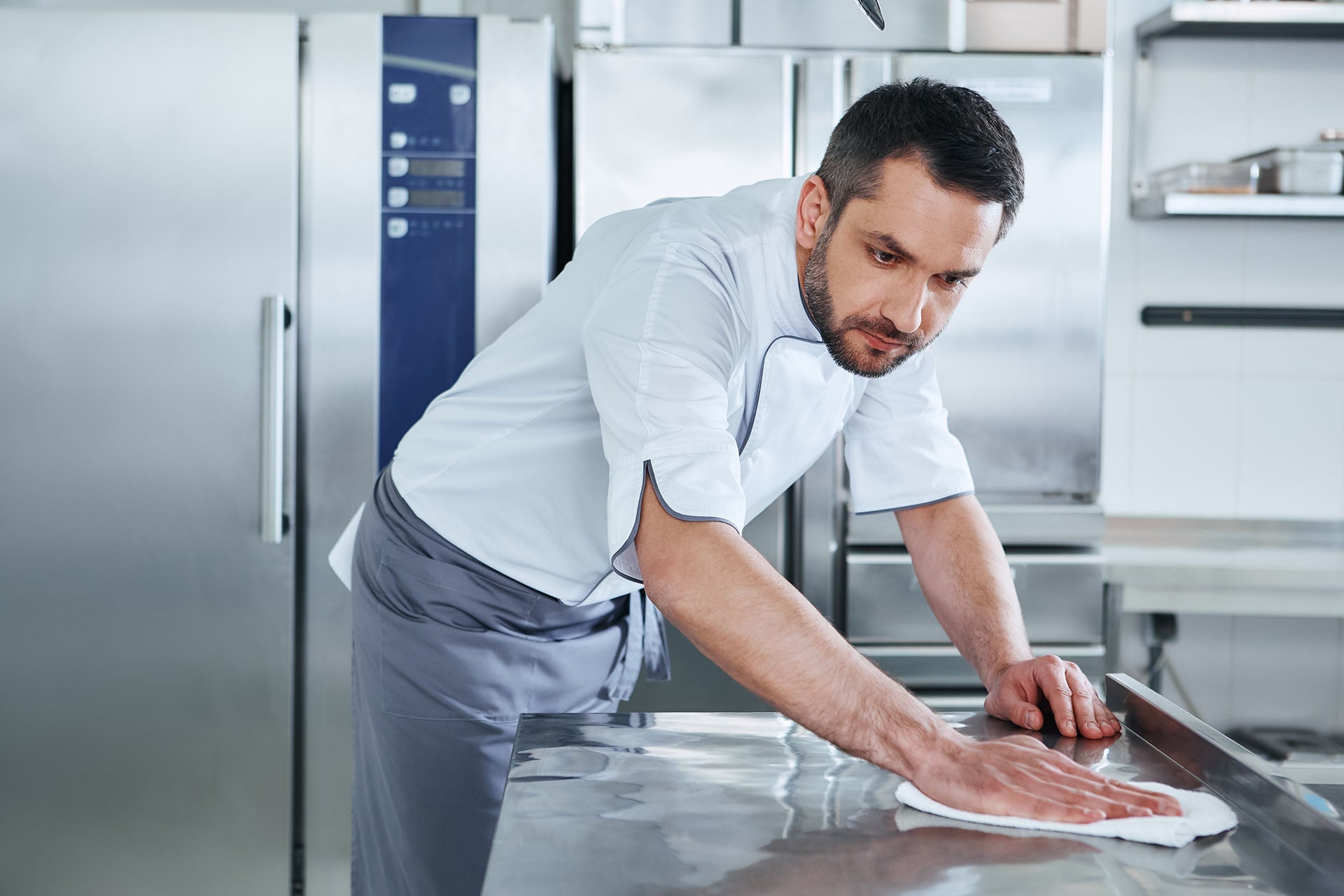 Masa Rece Inox cu Sertare: Alegerea Profesională pentru Restaurante și Magazine - Atosa Romania
